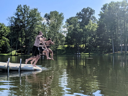 PXL 20210813 203731877-PORTRAIT 