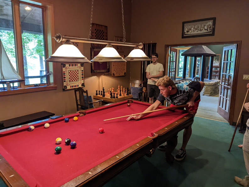 PXL 20220812 215310199