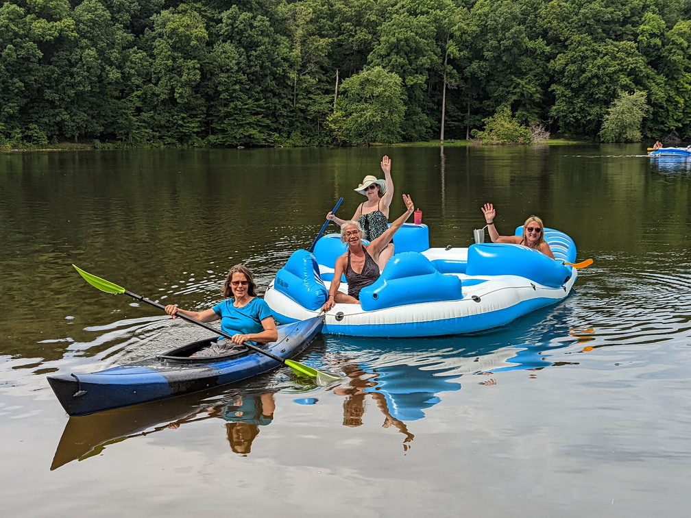 PXL 20220813 192817964