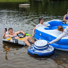 PXL 20220813 193625023