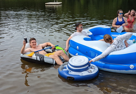 PXL 20220813 193625023