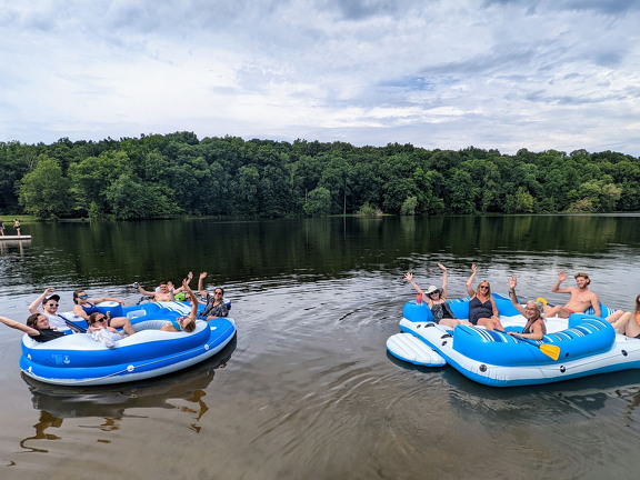 PXL 20220813 194720708 