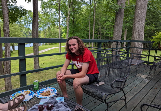 PXL 20220813 225842351