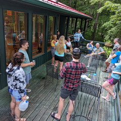 PXL 20220814 000748994