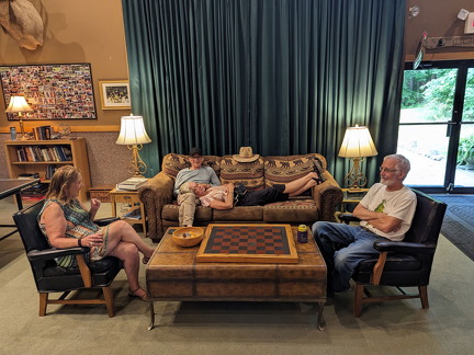 PXL 20230818 223558297