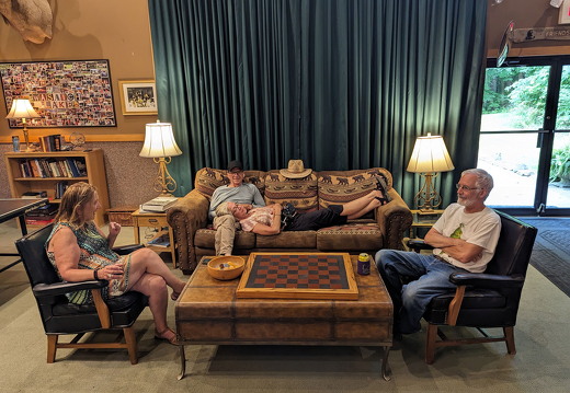 PXL 20230818 223558297