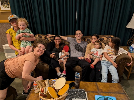 PXL 20240809 232112747