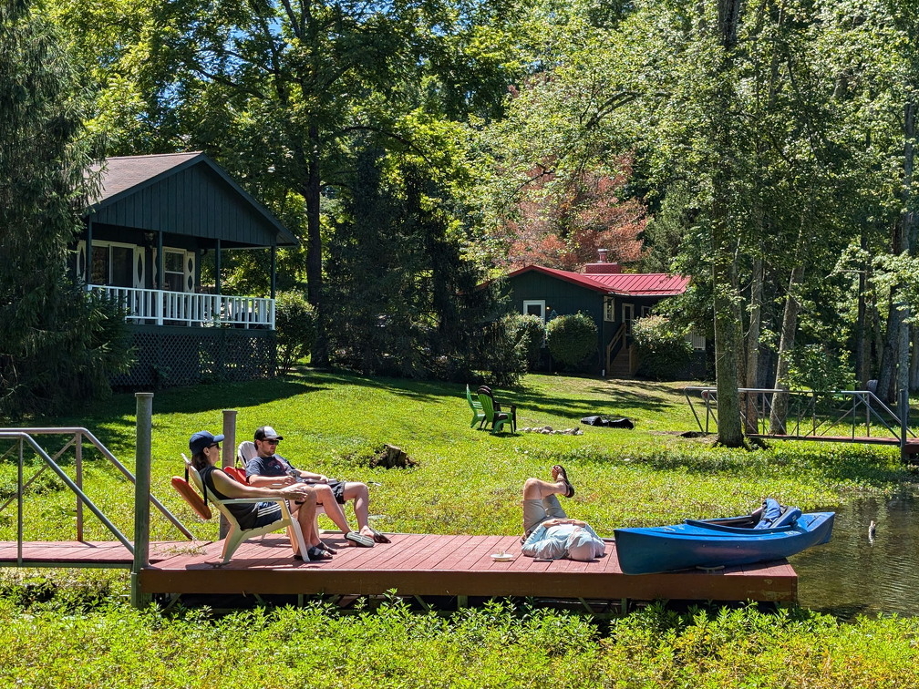 PXL 20240810 191150355