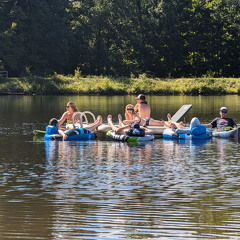 PXL 20240810 204253203