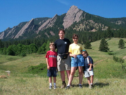 flatirons-family-062602