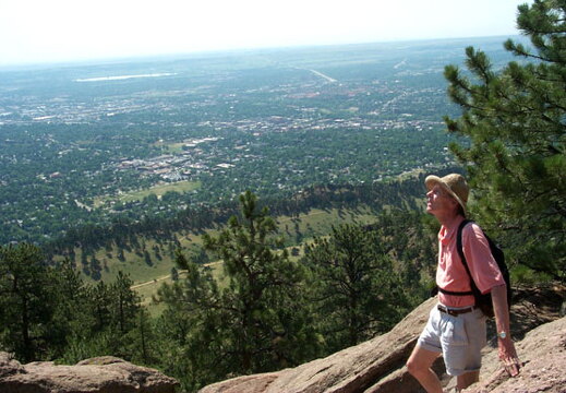 sanitas-milton1-062402