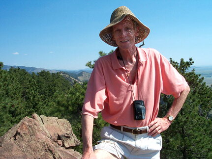 sanitas-miltontop-062402