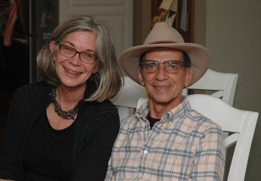 Eduardo-Theresa-Seated-DSC-3597