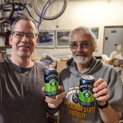 00100sPORTRAIT-00100-BURST20191227172132203-COVER