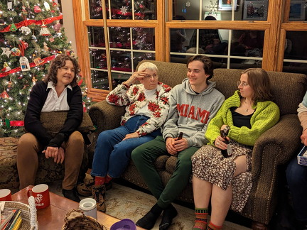 PXL 20221228 013534222.PORTRAIT