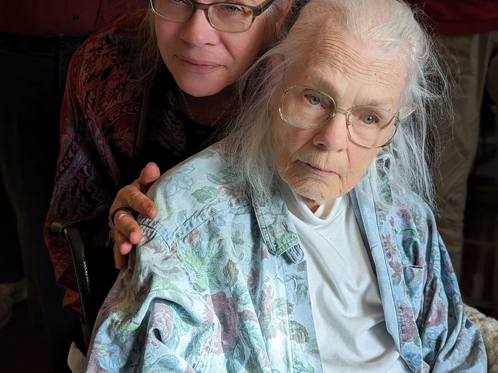 PXL 20221228 181849037.PORTRAIT-01