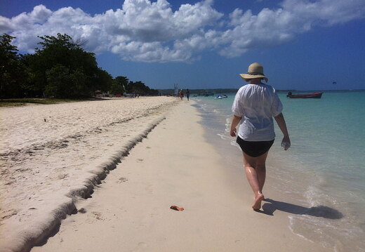 WhiteSandsBeachNancy